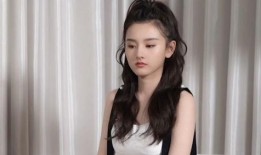 葛荟婕最新直播爆料搞笑,笑料百出，娱乐圈幕后真相大揭秘！